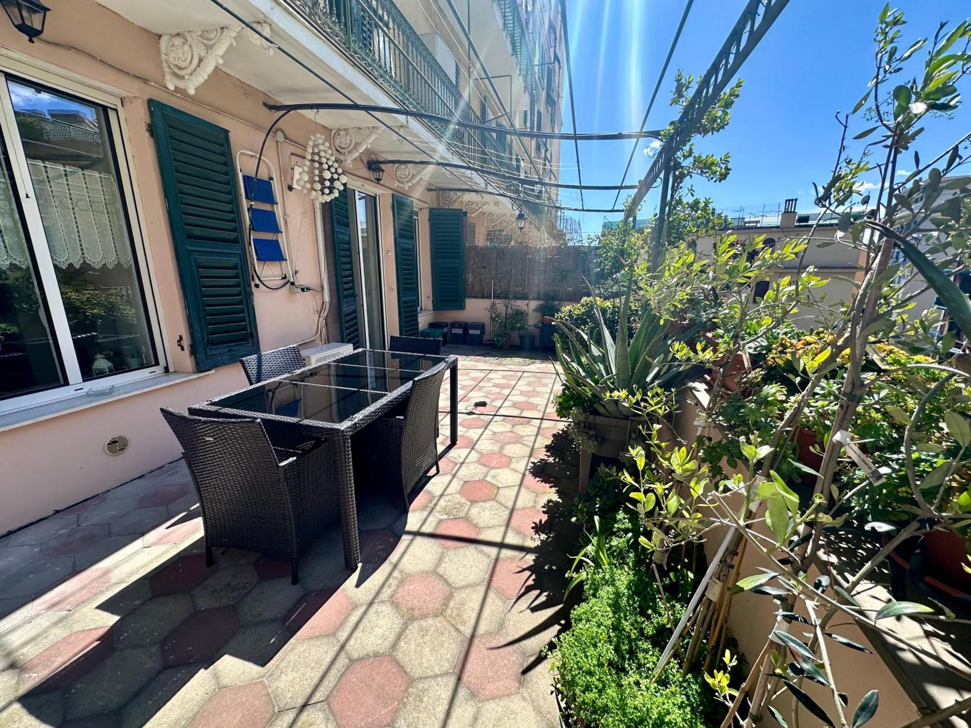 Sole, Terrazza, Centro Citta E Wi-Fi Veloce! Lejlighed Genova Eksteriør billede