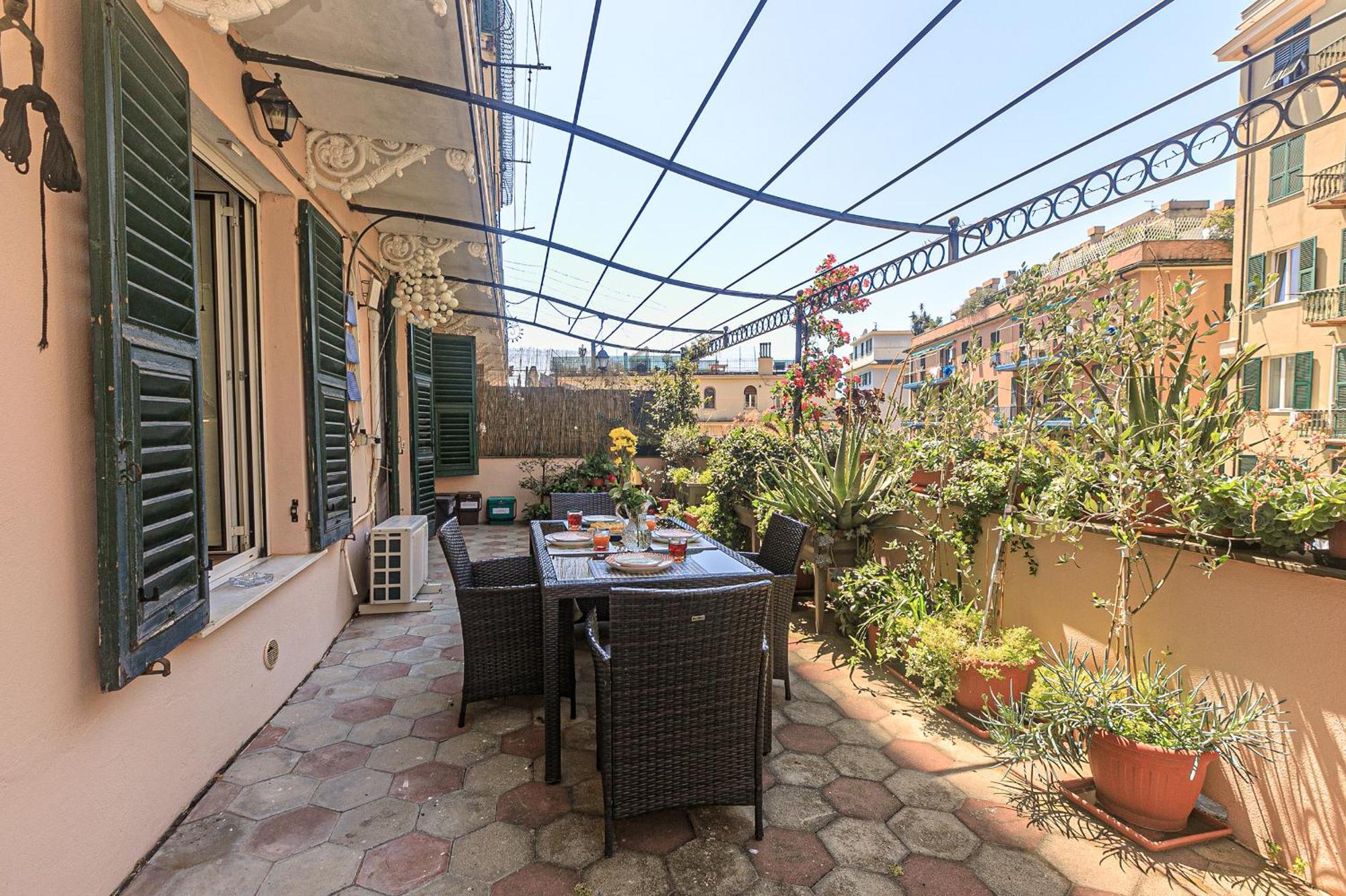 Sole, Terrazza, Centro Citta E Wi-Fi Veloce! Lejlighed Genova Eksteriør billede