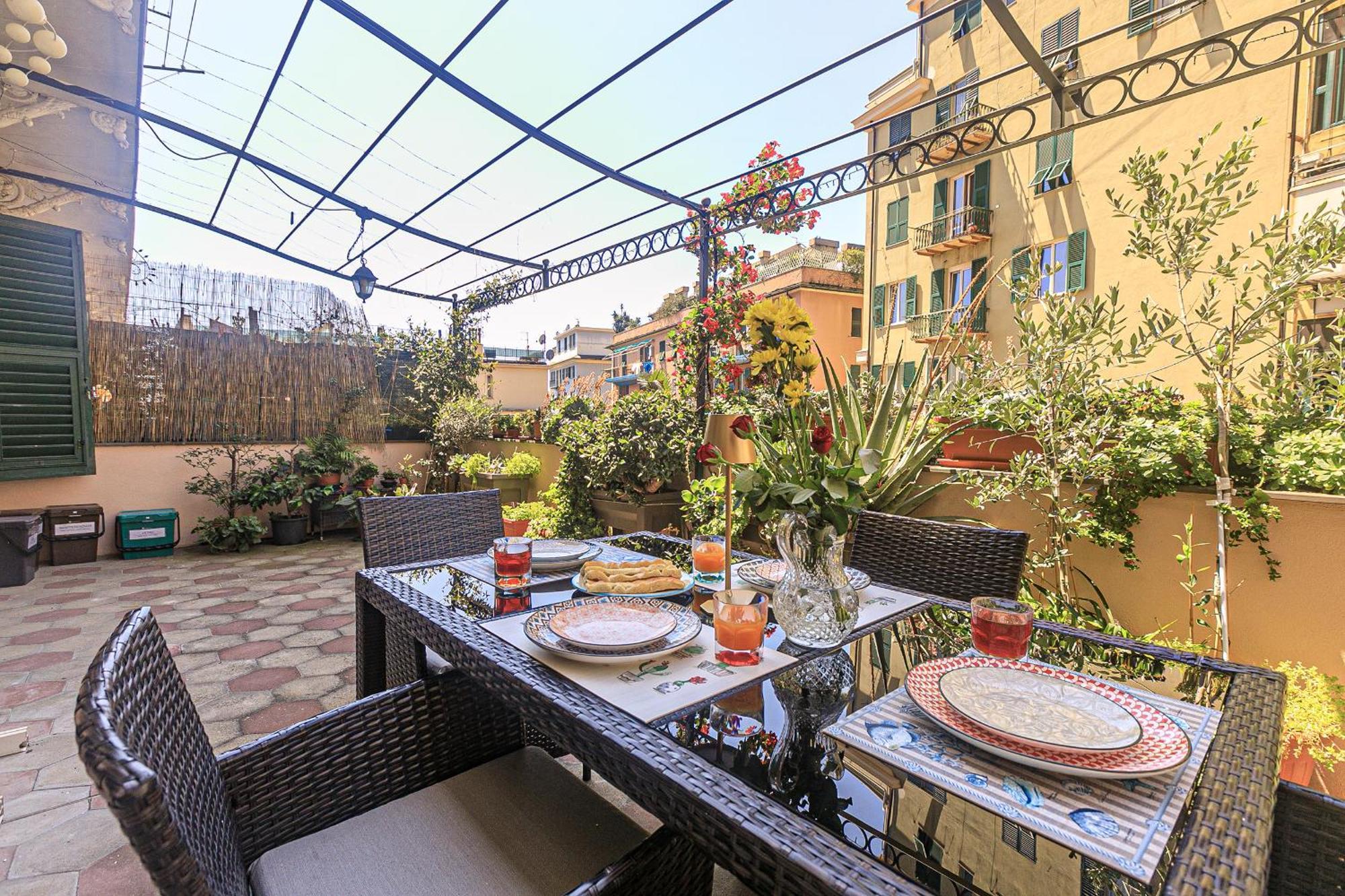 Sole, Terrazza, Centro Citta E Wi-Fi Veloce! Lejlighed Genova Eksteriør billede